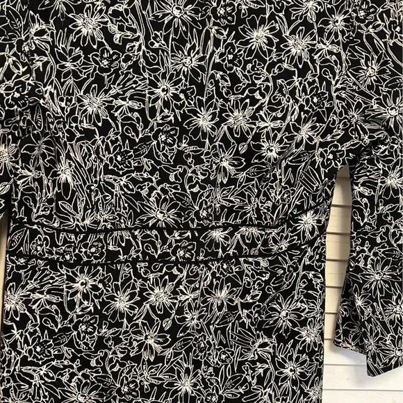 Talbots Petite Stretch Cotton Floral Top - Picture 2 of 5